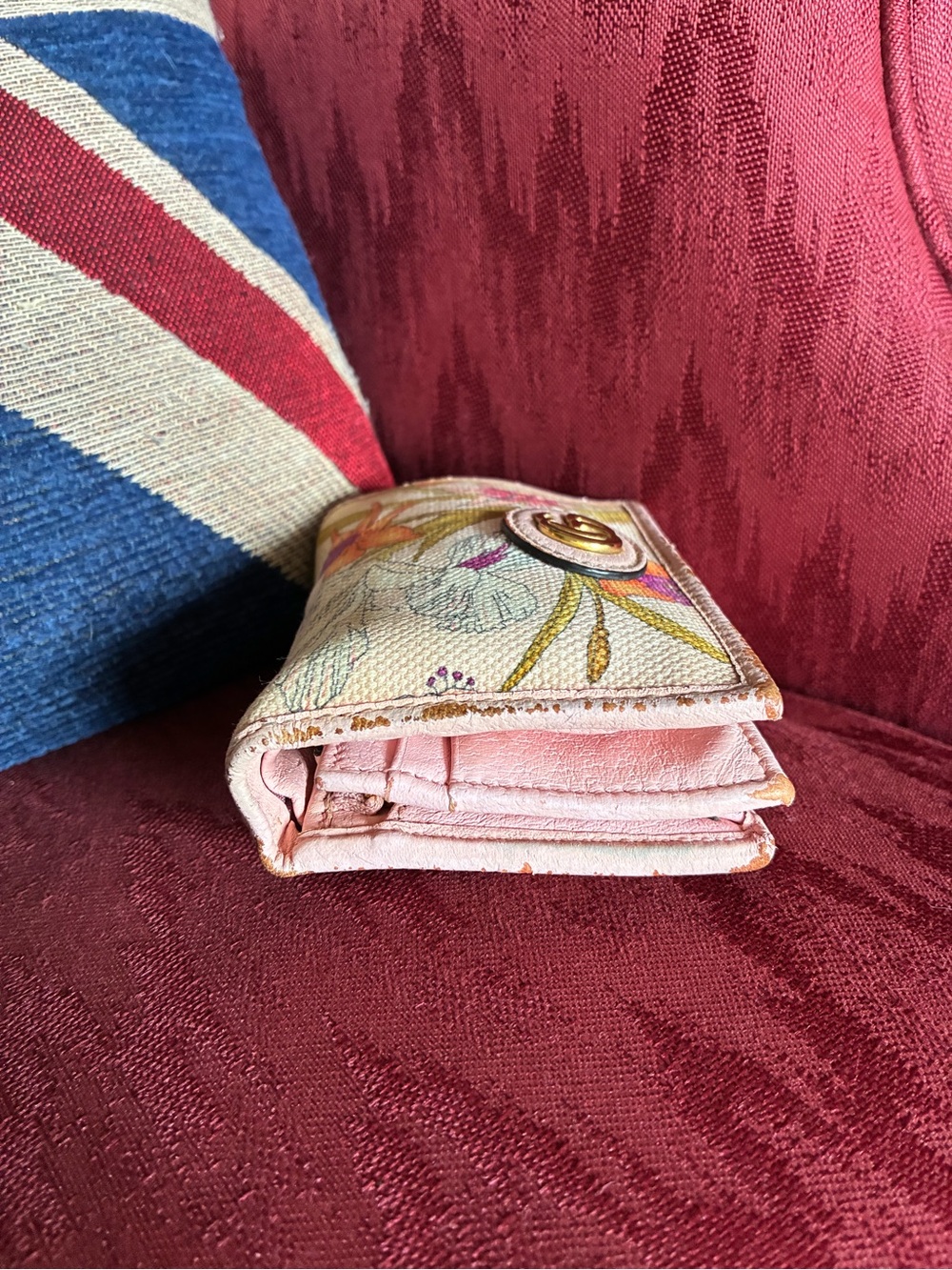 Gucci Floral GG Marmot Canvas Wallet in Pastel Pink and Multicolor - Picture 3 of 16